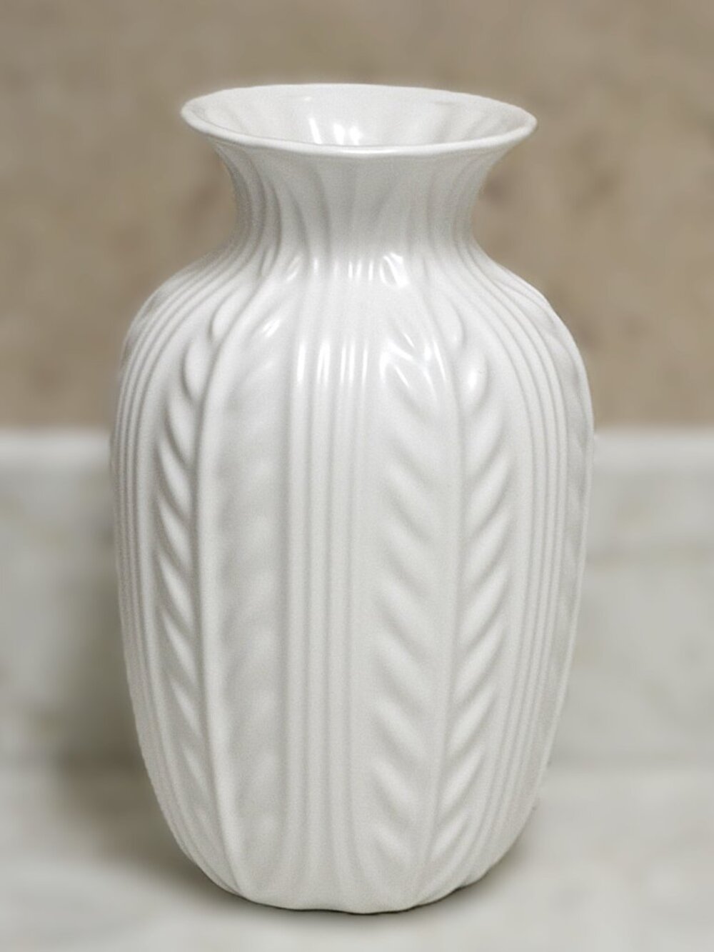 Lvase White Ceramic Vase Wheat Textured Design Home Decor Accent Piece
